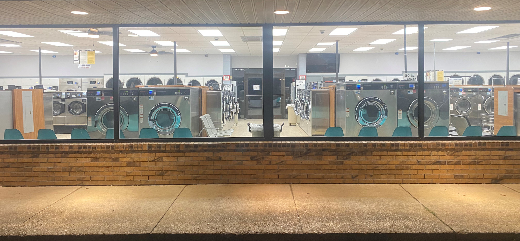 Services and Equipment at Big Wash Tub Columbia, TN
